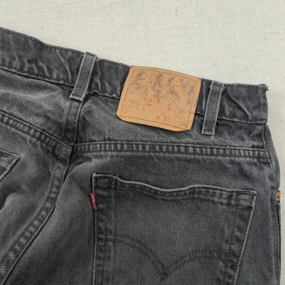 Vintage Levis Jeans Mens 33x32 Black 560 Loose Tapered Relaxed Baggy 90s
